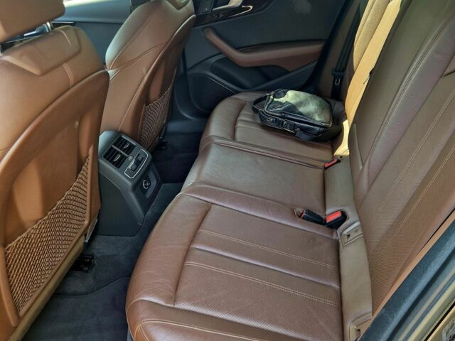 Черный Ауди А4, объемом двигателя 2 л и пробегом 180 тыс. км за 20500 $, фото 10 на Automoto.ua