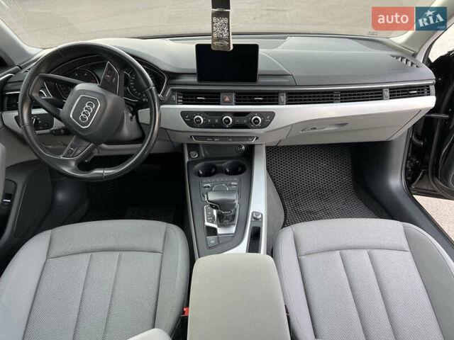 Черный Ауди А4, объемом двигателя 1.97 л и пробегом 175 тыс. км за 18500 $, фото 11 на Automoto.ua