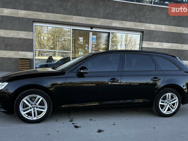 Черный Ауди А4, объемом двигателя 2 л и пробегом 260 тыс. км за 14850 $, фото 11 на Automoto.ua