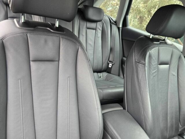 Чорний Ауді А4, об'ємом двигуна 2 л та пробігом 230 тис. км за 19900 $, фото 5 на Automoto.ua