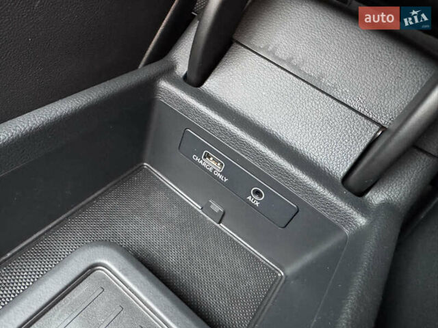 Черный Ауди А4, объемом двигателя 3 л и пробегом 230 тыс. км за 17850 $, фото 60 на Automoto.ua