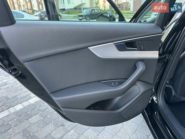 Ауді А4 2017 у Вінниці на Automoto.ua Чорний Ауді А4, об'ємом двигуна 1.98 л та пробігом 57 тис. км за 17499 $, фото 37 на Automoto.ua