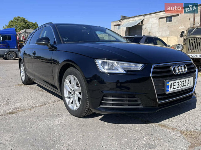 Черный Ауди А4, объемом двигателя 1.97 л и пробегом 295 тыс. км за 14200 $, фото 1 на Automoto.ua