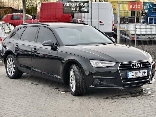 Черный Ауди А4, объемом двигателя 1.97 л и пробегом 305 тыс. км за 19500 $, фото 2 на Automoto.ua