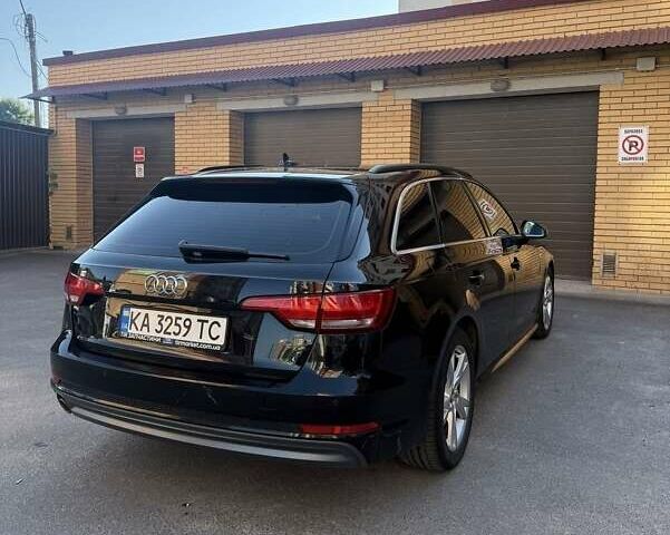 Черный Ауди А4, объемом двигателя 2 л и пробегом 290 тыс. км за 18100 $, фото 2 на Automoto.ua