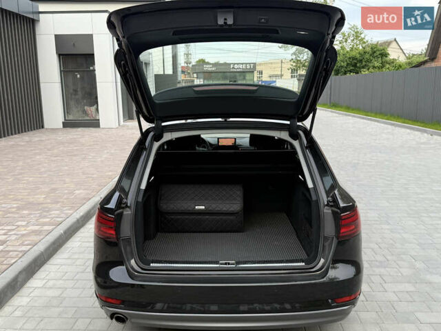 Черный Ауди А4, объемом двигателя 1.97 л и пробегом 229 тыс. км за 18499 $, фото 18 на Automoto.ua