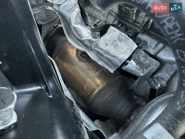 Ауді А4 2017 у Вінниці на Automoto.ua Чорний Ауді А4, об'ємом двигуна 1.98 л та пробігом 57 тис. км за 17499 $, фото 47 на Automoto.ua