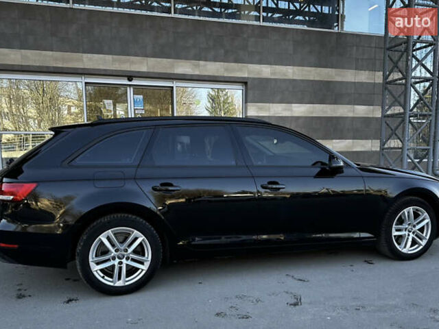 Черный Ауди А4, объемом двигателя 2 л и пробегом 260 тыс. км за 14850 $, фото 6 на Automoto.ua