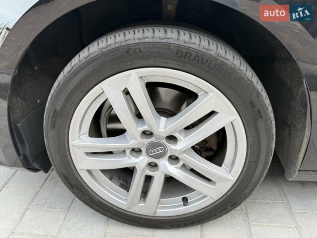 Черный Ауди А4, объемом двигателя 1.97 л и пробегом 229 тыс. км за 18499 $, фото 7 на Automoto.ua