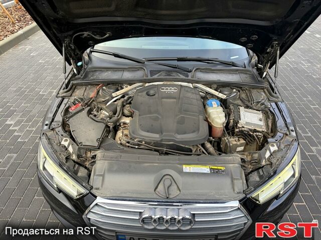 Чорний Ауді А4, об'ємом двигуна 2 л та пробігом 236 тис. км за 17200 $, фото 13 на Automoto.ua