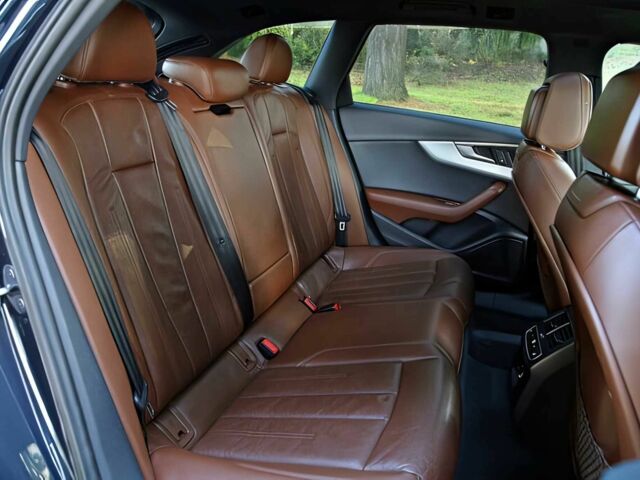 Чорний Ауді А4, об'ємом двигуна 2 л та пробігом 70 тис. км за 6000 $, фото 13 на Automoto.ua