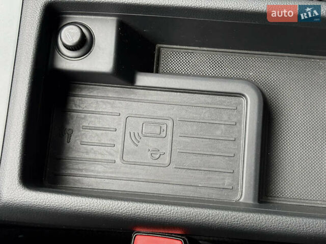 Черный Ауди А4, объемом двигателя 2 л и пробегом 218 тыс. км за 19400 $, фото 28 на Automoto.ua