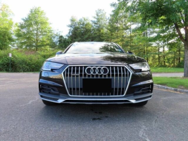 Чорний Ауді А4, об'ємом двигуна 2 л та пробігом 53 тис. км за 17500 $, фото 1 на Automoto.ua