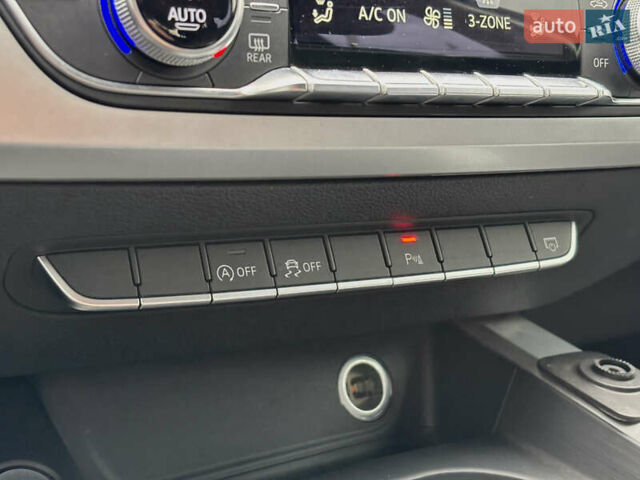 Черный Ауди А4, объемом двигателя 2 л и пробегом 218 тыс. км за 19400 $, фото 23 на Automoto.ua