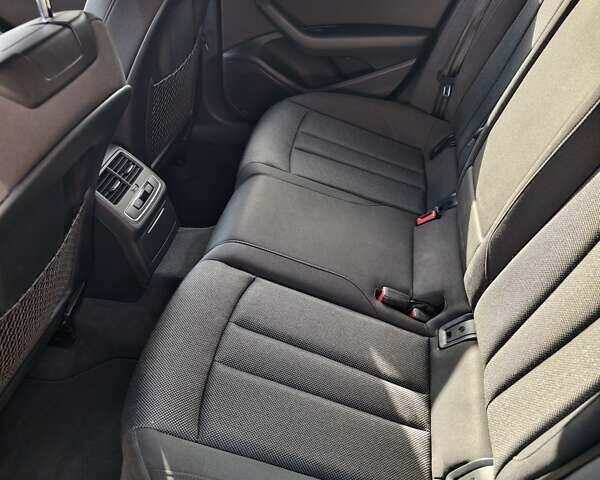 Черный Ауди А4, объемом двигателя 1.97 л и пробегом 305 тыс. км за 19500 $, фото 24 на Automoto.ua