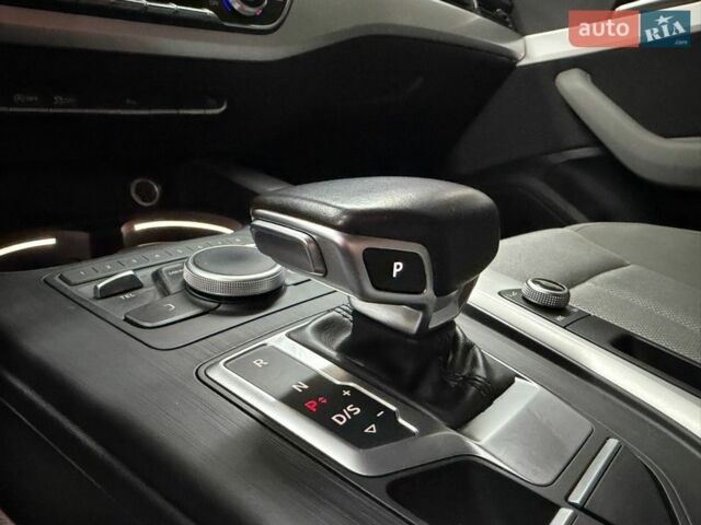 Черный Ауди А4, объемом двигателя 2 л и пробегом 270 тыс. км за 14499 $, фото 77 на Automoto.ua