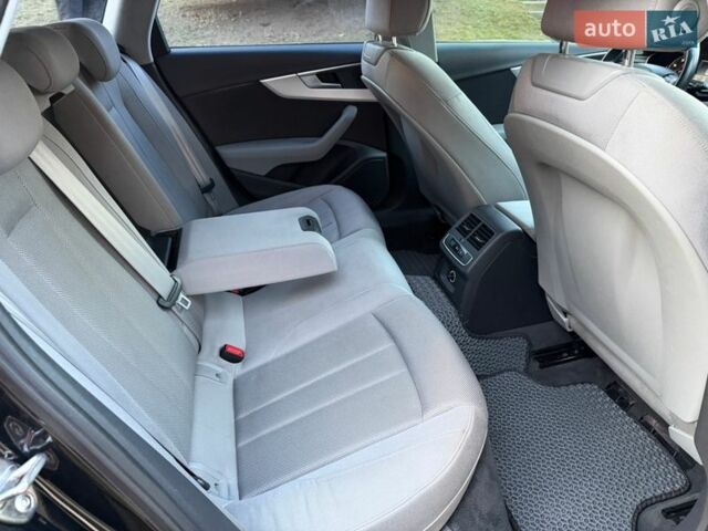 Черный Ауди А4, объемом двигателя 2 л и пробегом 270 тыс. км за 14499 $, фото 38 на Automoto.ua
