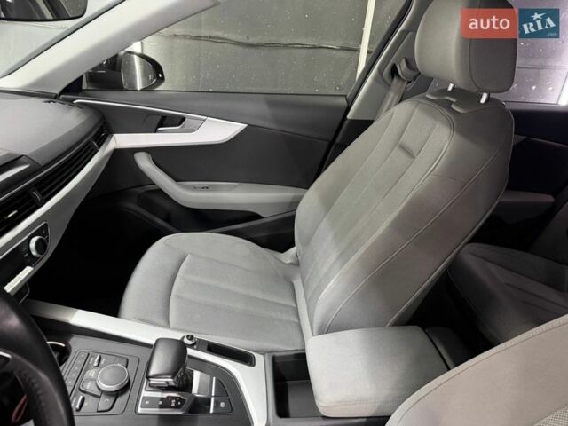 Черный Ауди А4, объемом двигателя 2 л и пробегом 270 тыс. км за 14499 $, фото 64 на Automoto.ua