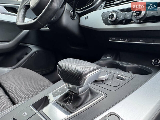 Черный Ауди А4, объемом двигателя 3 л и пробегом 230 тыс. км за 18500 $, фото 49 на Automoto.ua