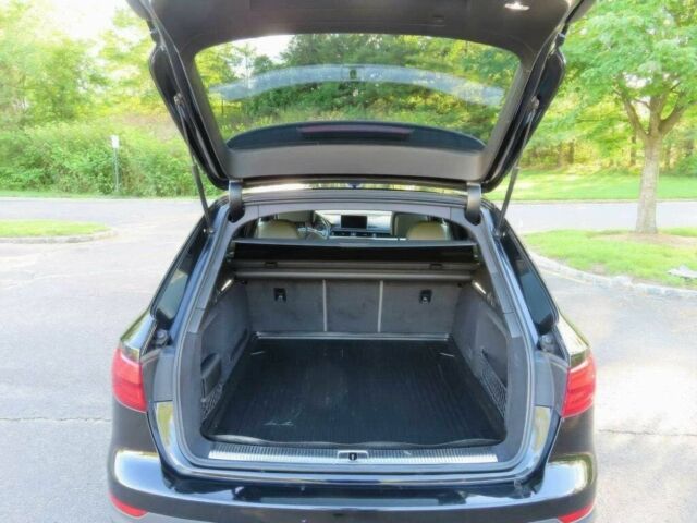 Чорний Ауді А4, об'ємом двигуна 2 л та пробігом 53 тис. км за 17500 $, фото 19 на Automoto.ua