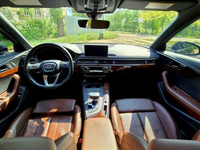 Черный Ауди А4, объемом двигателя 2 л и пробегом 180 тыс. км за 20500 $, фото 3 на Automoto.ua