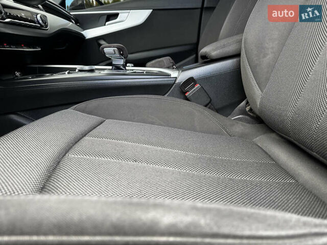 Чорний Ауді А4, об'ємом двигуна 1.97 л та пробігом 229 тис. км за 17599 $, фото 48 на Automoto.ua