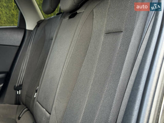 Чорний Ауді А4, об'ємом двигуна 1.97 л та пробігом 229 тис. км за 17599 $, фото 88 на Automoto.ua