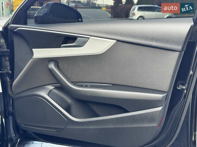 Чорний Ауді А4, об'ємом двигуна 1.97 л та пробігом 229 тис. км за 17599 $, фото 103 на Automoto.ua