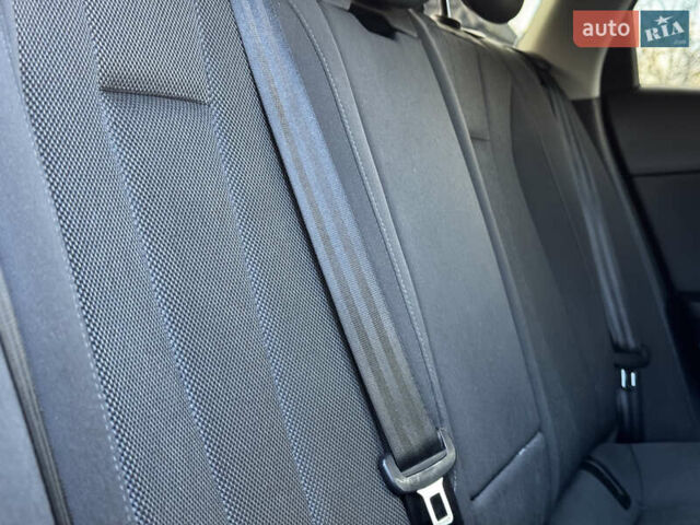 Чорний Ауді А4, об'ємом двигуна 1.97 л та пробігом 229 тис. км за 17599 $, фото 99 на Automoto.ua