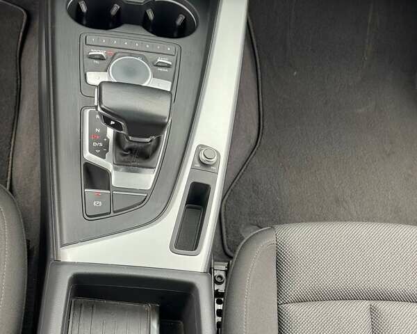 Черный Ауди А4, объемом двигателя 1.97 л и пробегом 266 тыс. км за 22500 $, фото 2 на Automoto.ua