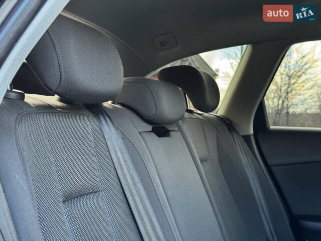 Чорний Ауді А4, об'ємом двигуна 1.97 л та пробігом 229 тис. км за 17599 $, фото 100 на Automoto.ua