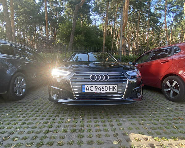 Ауди А4 2018 в Киеве на Automoto.ua Черный Ауди А4, объемом двигателя 2 л и пробегом 204 тыс. км за 24800 $, фото 21 на Automoto.ua