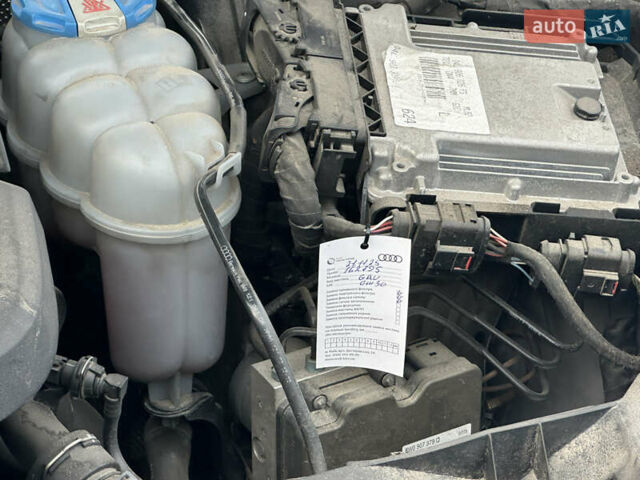 Чорний Ауді А4, об'ємом двигуна 2 л та пробігом 166 тис. км за 18500 $, фото 32 на Automoto.ua