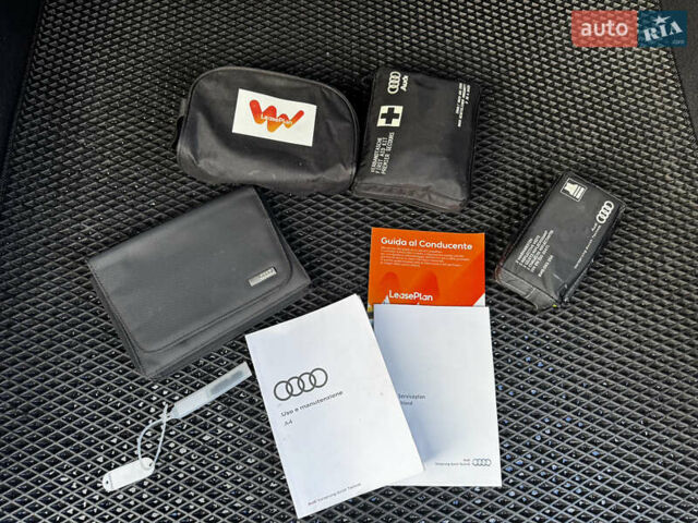 Чорний Ауді А4, об'ємом двигуна 1.97 л та пробігом 229 тис. км за 17599 $, фото 114 на Automoto.ua