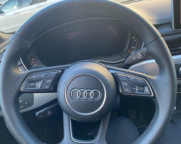 Ауди А4 2018 в Киеве на Automoto.ua Черный Ауди А4, объемом двигателя 2 л и пробегом 204 тыс. км за 24800 $, фото 2 на Automoto.ua