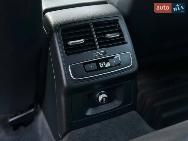 Черный Ауди А4, объемом двигателя 2 л и пробегом 179 тыс. км за 30000 $, фото 27 на Automoto.ua