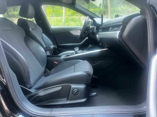 Черный Ауди А4, объемом двигателя 2 л и пробегом 157 тыс. км за 17500 $, фото 8 на Automoto.ua