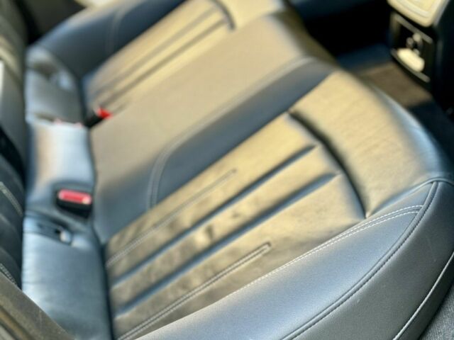 Черный Ауди А4, объемом двигателя 0 л и пробегом 228 тыс. км за 19950 $, фото 11 на Automoto.ua