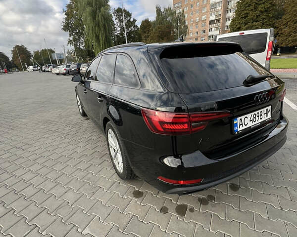 Черный Ауди А4, объемом двигателя 2 л и пробегом 197 тыс. км за 21699 $, фото 7 на Automoto.ua