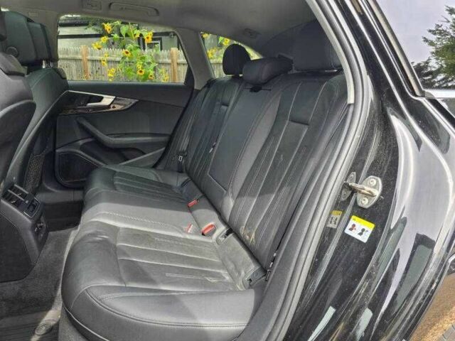 Черный Ауди А4, объемом двигателя 2 л и пробегом 55 тыс. км за 11000 $, фото 9 на Automoto.ua