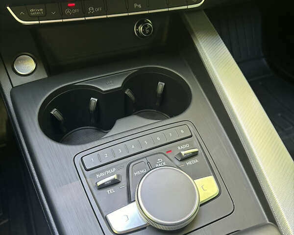 Черный Ауди А4, объемом двигателя 1.97 л и пробегом 226 тыс. км за 19000 $, фото 22 на Automoto.ua