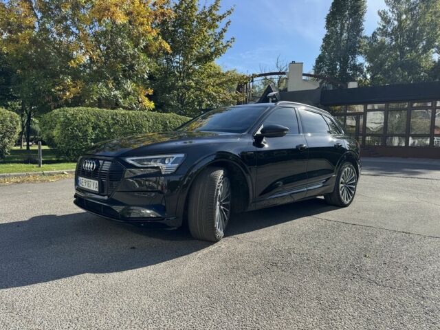 Ауди А4 2019 в Днепре (Днепропетровске) на Automoto.ua Черный Ауди А4, объемом двигателя 0 л и пробегом 160 тыс. км за 27000 $, фото 4 на Automoto.ua