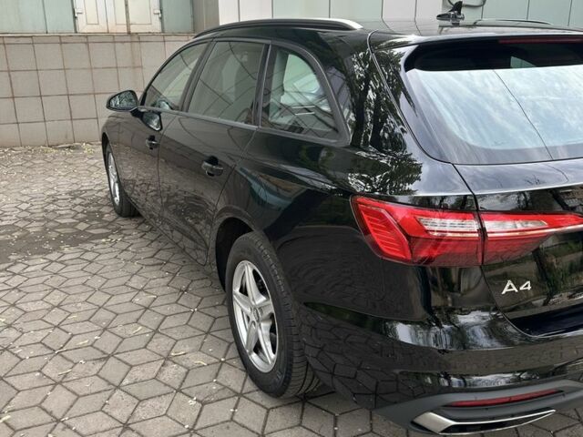 Черный Ауди А4, объемом двигателя 2 л и пробегом 60 тыс. км за 32400 $, фото 2 на Automoto.ua