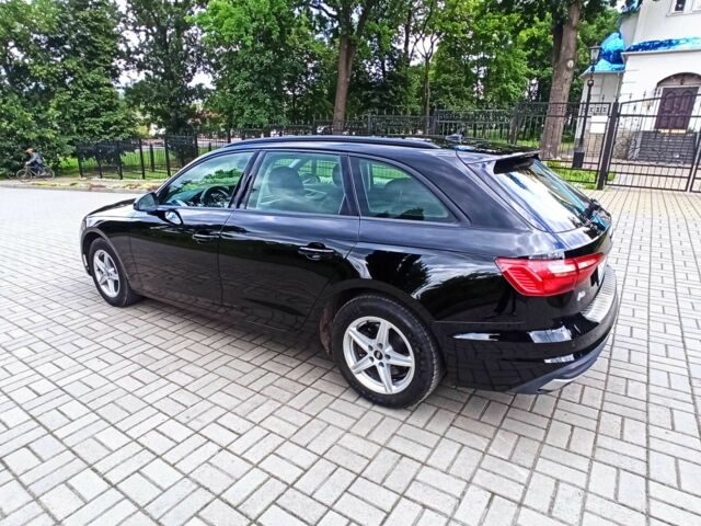 Черный Ауди А4, объемом двигателя 2 л и пробегом 170 тыс. км за 25500 $, фото 2 на Automoto.ua