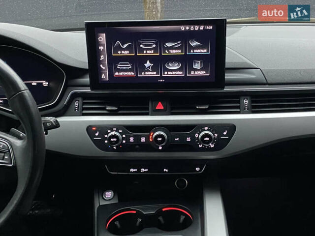 Чорний Ауді А4, об'ємом двигуна 2 л та пробігом 232 тис. км за 26500 $, фото 16 на Automoto.ua