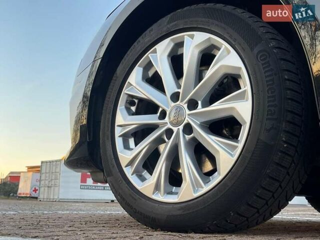 Черный Ауди А4, объемом двигателя 2 л и пробегом 198 тыс. км за 25300 $, фото 10 на Automoto.ua