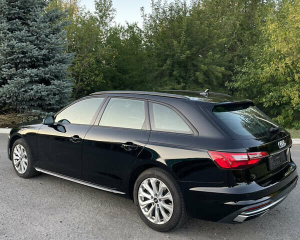Чорний Ауді А4, об'ємом двигуна 1.97 л та пробігом 230 тис. км за 23500 $, фото 5 на Automoto.ua
