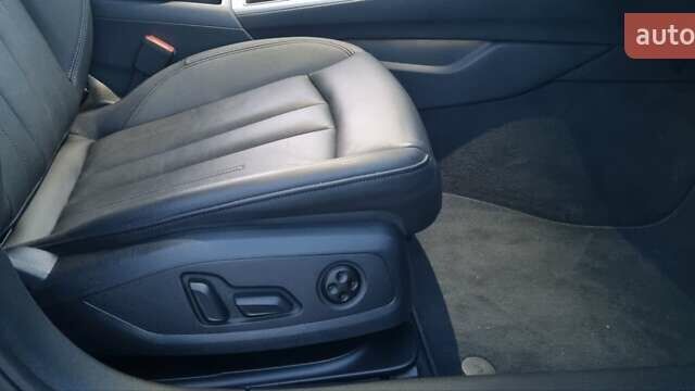 Черный Ауди А4, объемом двигателя 1.97 л и пробегом 33 тыс. км за 35700 $, фото 10 на Automoto.ua