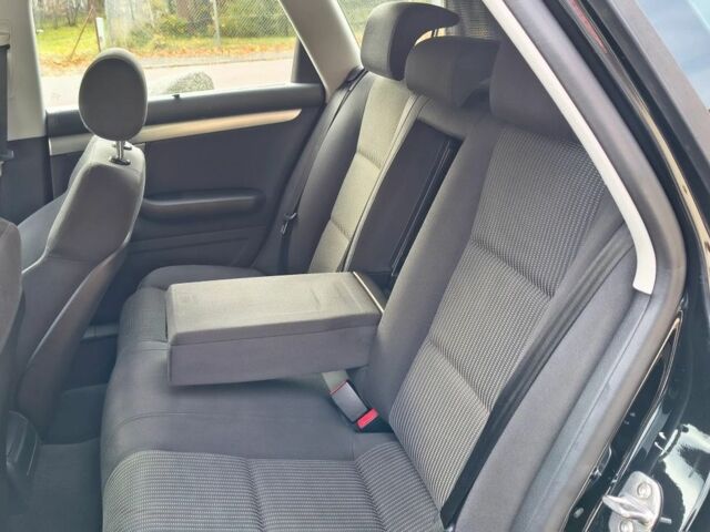 Ауді А4 2006 у Запоріжжя на Automoto.ua Чорний Ауді А4, об'ємом двигуна 2 л та пробігом 241 тис. км за 2300 $, фото 18 на Automoto.ua