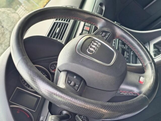 Ауді А4 2006 у Запоріжжя на Automoto.ua Чорний Ауді А4, об'ємом двигуна 2 л та пробігом 241 тис. км за 2300 $, фото 10 на Automoto.ua